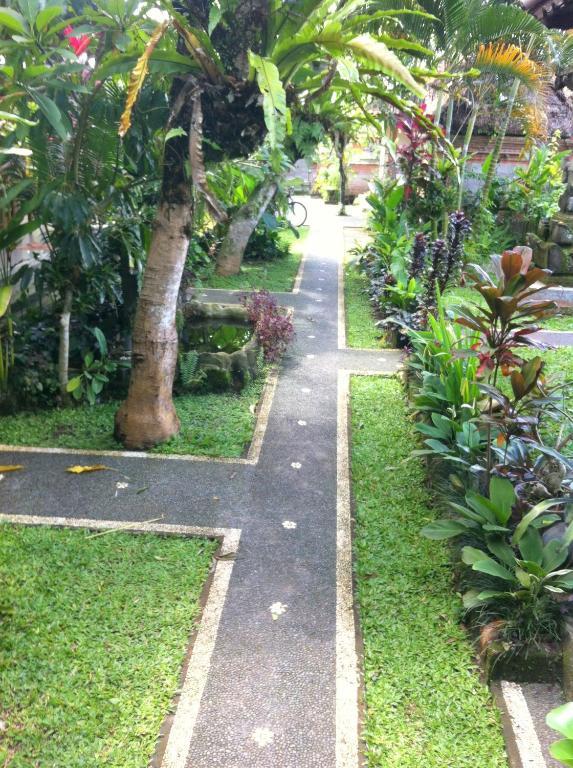 Karang Mesari Ubud Guest House Buitenkant foto